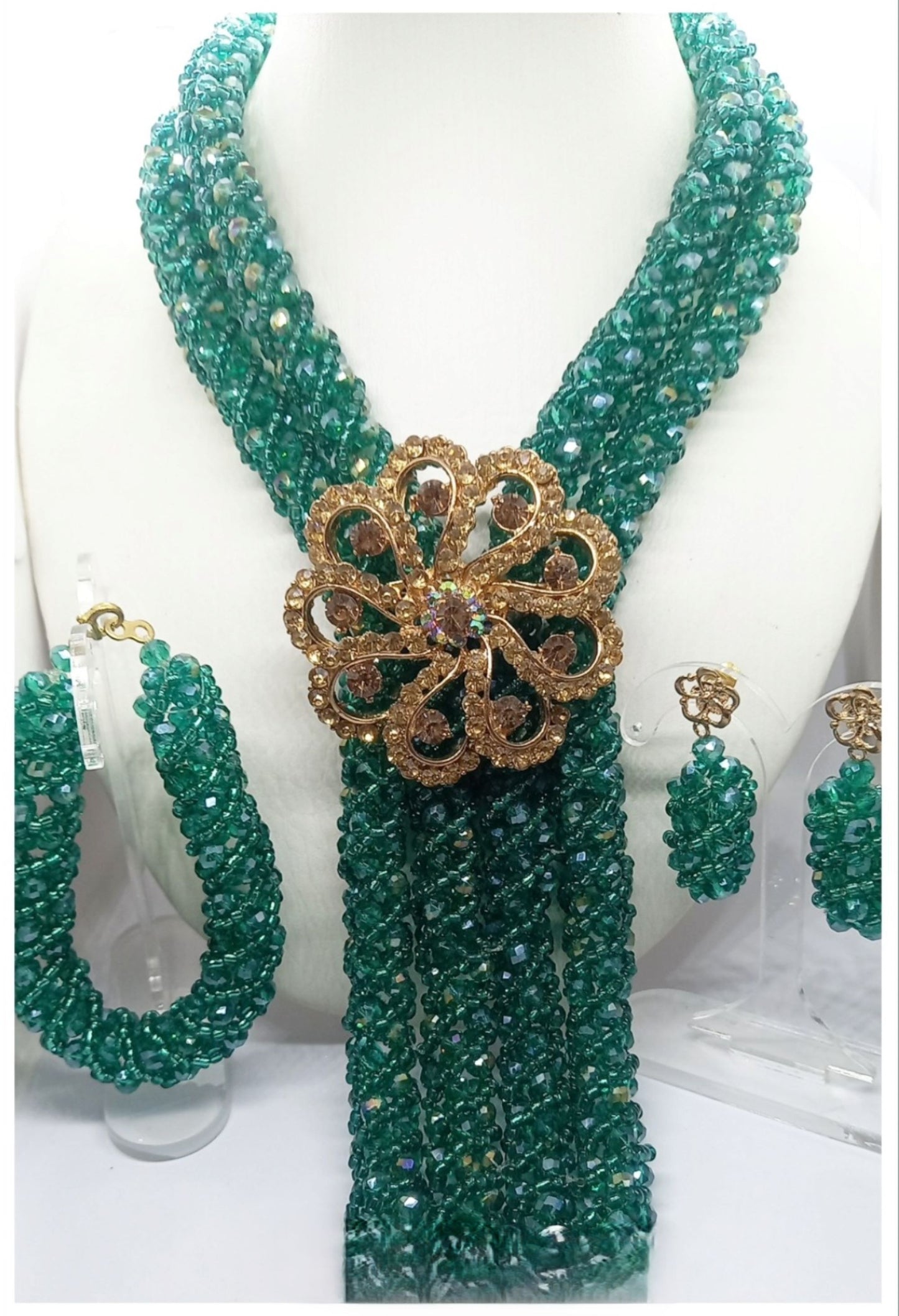 Emerald Green Luxury Multi-Layered Beaded Necklace Set with Gold Crystal Brooch & Earrings(DSE-AGT-0001)