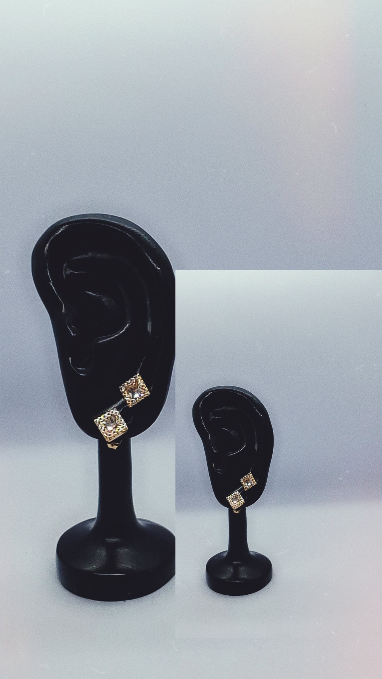 Gold High-Sparkle Square Crystal Stud Earrings – Premium Shine Design (DSE-GSQ-02)